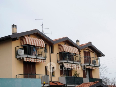 Appartamento in Vendita in Via Giuseppe Ungaretti 23 a Limido Comasco