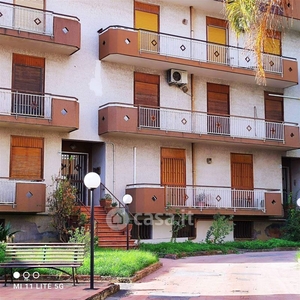 Appartamento in Vendita in Via Pozzo 81 a Aci Catena