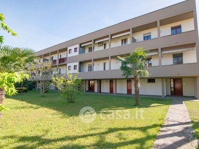 Appartamento in Vendita in Via Treviglio a Fara Gera d'Adda
