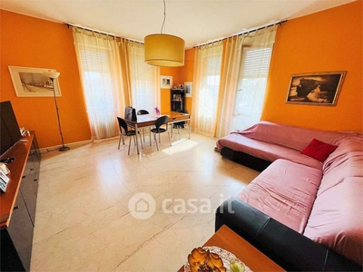 Appartamento in Vendita in Via Umbria 2 a Limbiate