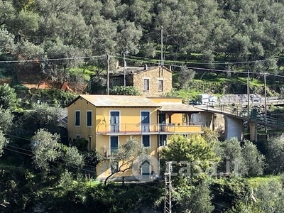Casa indipendente in Vendita in Via della Madonnetta a Cogorno