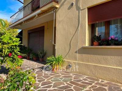 Casa indipendente in Vendita in Via Lodovico Boschieri a Crocetta del Montello