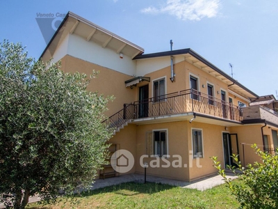 Casa indipendente in Vendita in Via Roma 303 a Albignasego