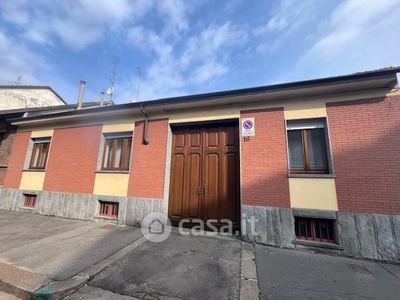 Casa indipendente in vendita Via Druento 16, Torino