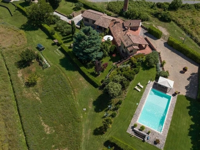 Villa in vendita Casole d'Elsa, Toscana