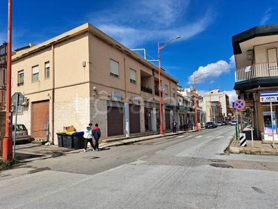 Garage in vendita a Messina via Francesco Denaro