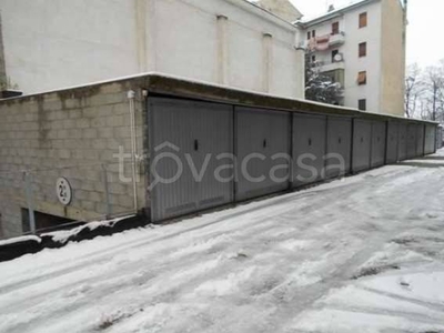 Garage in vendita ad Alessandria via Fiume