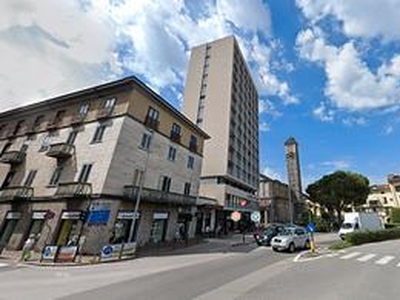 Moderno monolocale nel Centro storico di Lecco