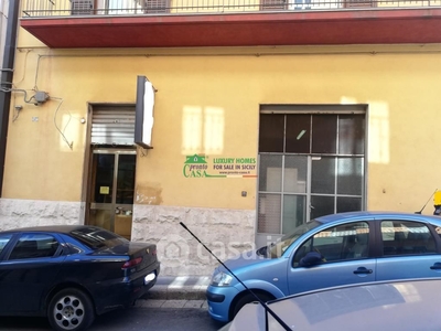 Negozio/Locale commerciale in Vendita in vie esperanto 66 a Ragusa