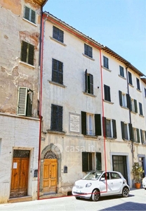 Palazzo in Vendita in Corso Vittorio Emanuele a Foiano della Chiana