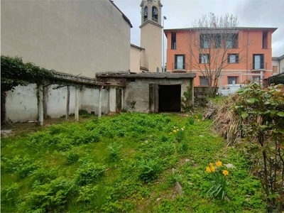 Palazzo - Stabile in Vendita a Lecco Olate