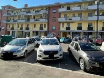 Posto Auto in vendita a Prato via Padre Pio da Pietrelcina