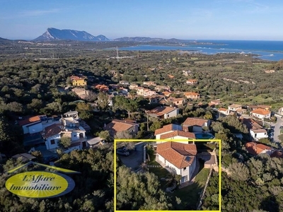 Prestigiosa villa di 220 mq in vendita Loc. La Suaredda di Supra, San Teodoro, Sassari, Sardegna