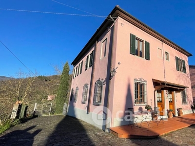Rustico/Casale in Vendita in Via San Felice 5 a Pistoia