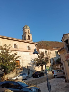 Terratetto - terracielo in VIA FORTUNATI, Giffoni Sei Casali, 4 bagni