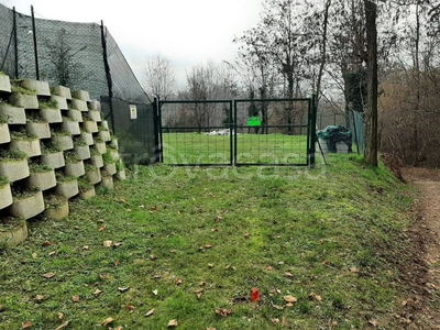 Terreno Agricolo in vendita a Casnate con Bernate via Cantù, 31