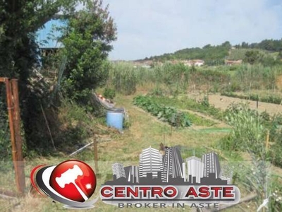 Terreno Agricolo in vendita a Pesaro localita' Caprilino - quartiere Tombaccia - 61100 - Pesaro (pu)