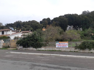 Terreno Residenziale in vendita a Fiumicino via Siliqua