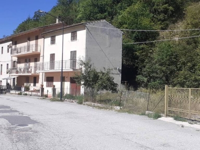 Terreno Residenziale in vendita a Fiuminata strada Localita Spindoli 119