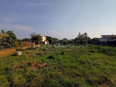 Terreno Residenziale in vendita a Roma via Ittiri