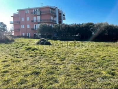 Terreno Residenziale in vendita a Roma via Quero, 60