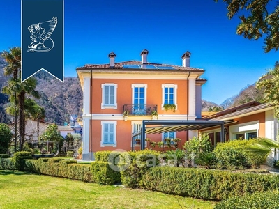 Villa in Vendita in a Cannobio