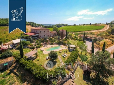 Villa in Vendita in a Rapolano Terme