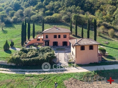 Villa in Vendita in Strada ramiato a Belmonte in Sabina