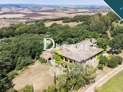 Villa in Vendita in Via 7 Aprile 1 a Pienza