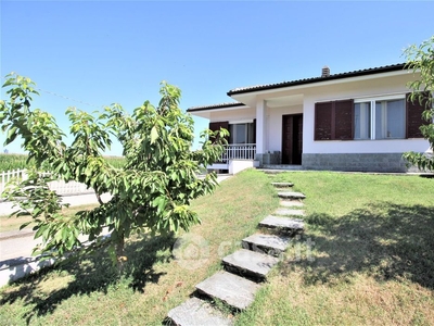 Villa in Vendita in Via Vigone 11 a Virle Piemonte