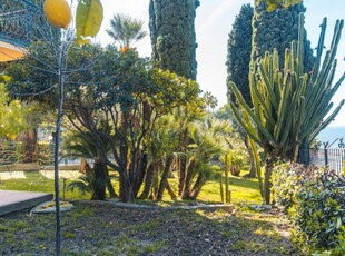 Appartamento a Bordighera con giardino e barbecue