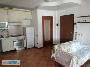 Appartamento arredato con terrazzo Prato