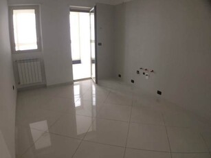 Appartamento di 90 mq in affitto - Barletta