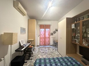 Appartamento in Affitto in Via Giacinto Bruzzesi 25 a Milano