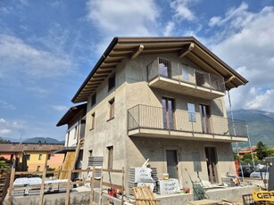 Appartamento in vendita a Dervio Lecco