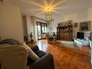 Appartamento in vendita a Firenze Europa