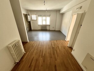 Appartamento in vendita a Jesi Ancona Centro