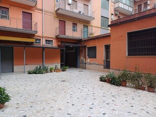 Appartamento in Via Antonino di Sangiuliano 54 in zona San Giuliano a Catania