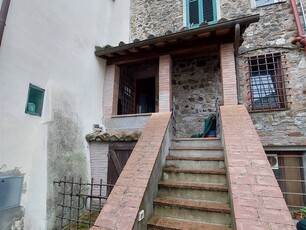 Appartamento Indipendente in Vendita a Castellina Marittima