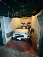 Box/Garage 14mq in vendita a Milano