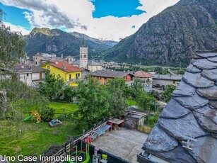 Casa singola abitabile a Issogne