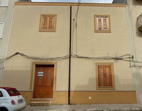 Casa singola in vendita a Partanna Trapani