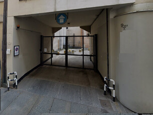 Garage in Via Palazzo di Città - Torino