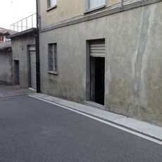 Laboratorio in vendita a Caprino Bergamasco