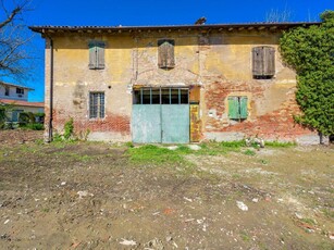 Magazzino in vendita a Carpi