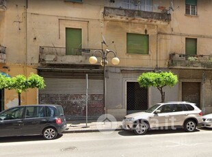 Negozio/Locale commerciale in Affitto in Via Roma a Battipaglia