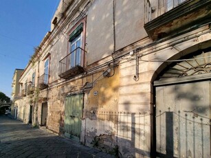 Palazzina commerciale in vendita a Piano Di Sorrento