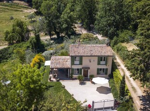 Prestigiosa villa di 122 mq in vendita, Camiano Grande, Italia