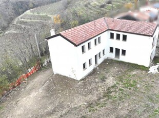 Casa Bi - Trifamiliare in Vendita a Rovigo Rovigo - Centro