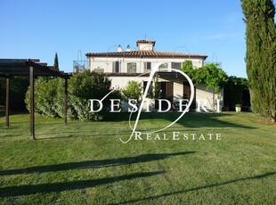 Terreno con giardino in strada provinciale 159, Scansano